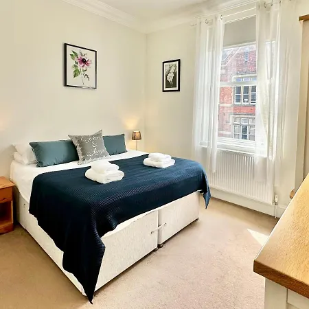 Luxury 6 Bluebridge With Free Allocated Parking Lägenhet *