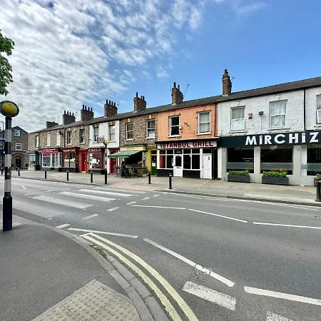 Luxury 6 Bluebridge With Free Allocated Parking Daire