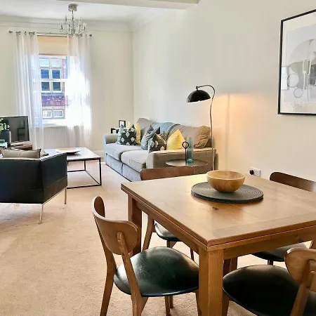 Luxury 6 Bluebridge With Free Allocated Parking *